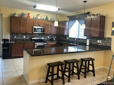 3rd image of 1249 NW 204th St