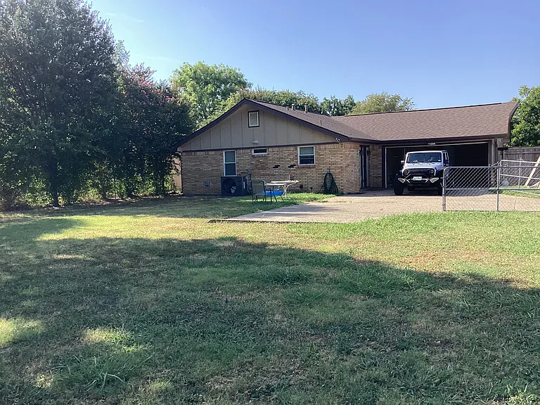 776 Ponderosa Dr — Photo 18