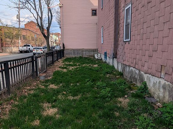 2nd image of 136 Dove St Unit 2