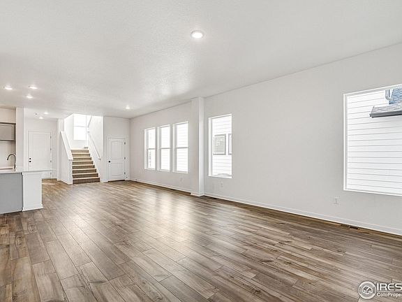 4th image of 6318 Elk Pass Ln