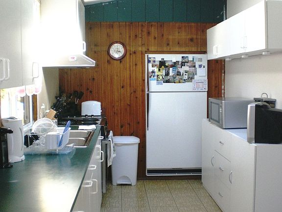2nd image of 1004 Donald Ave