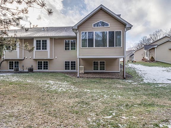 4th image of 128 Potters Ct