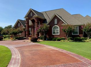 126 Edgewater Dr, Saltillo, MS 38866