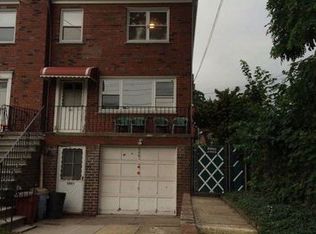 2061 Van Hoesen Ave, Bronx, NY 10461
