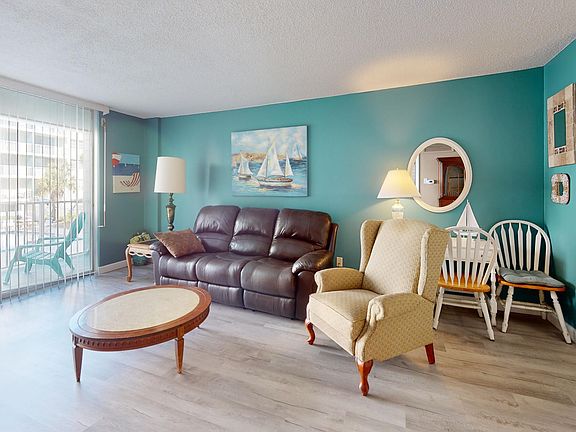 5th image of 2727 N Atlantic Ave #2050