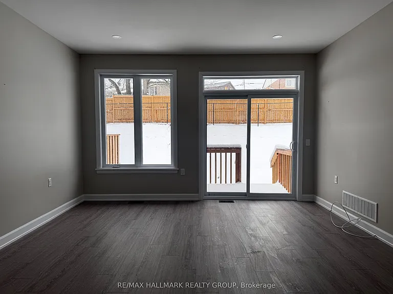 1547 Flanders Rd — Photo 20