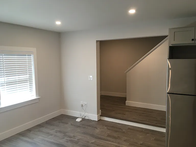 727 Main St #REAR — Photo 6