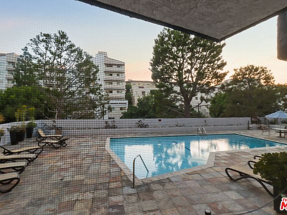 2nd image of 10982 Roebling Ave APT 332