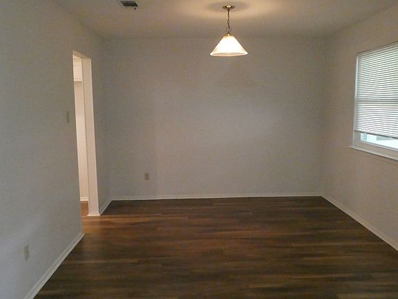 Dining Room or Bonus Room