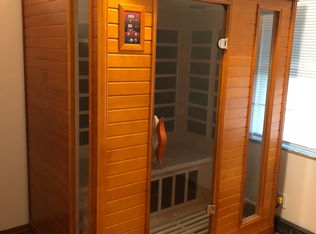 3008 W Rainbow Dr, High Ridge, MO 63049