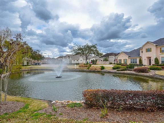 3rd image of 4317 Lake Run Dr