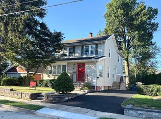 428 Hazlitt Ave FLOOR 1, Leonia, NJ 07605