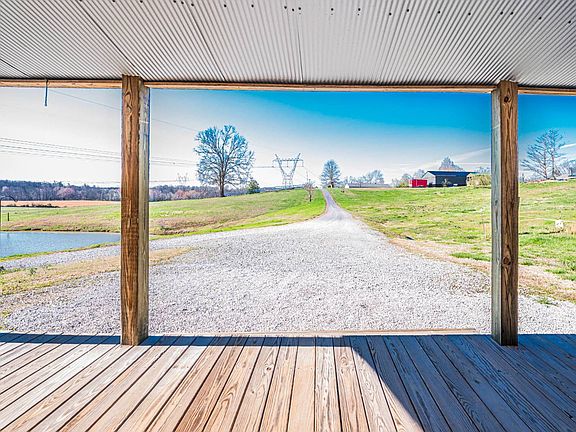 5th image of 1110 Harris Rd