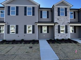 1043 Peony Ln, Youngsville, NC 27596