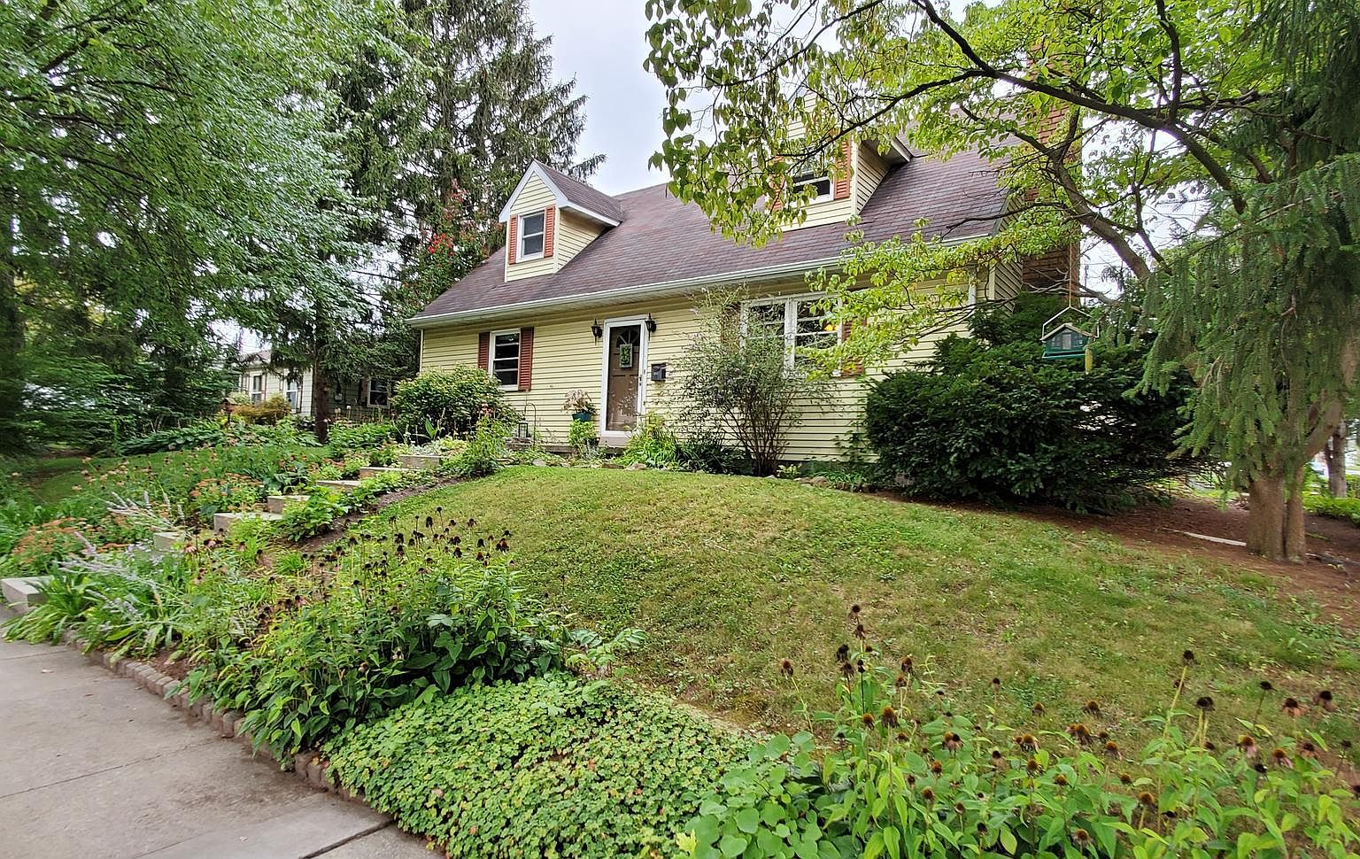 180 Moul Ave, Hanover, PA 17331 Zillow