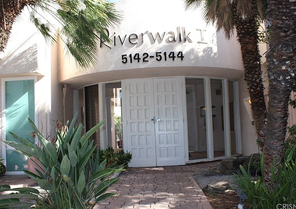 1st image of 5144 Zelzah Ave APT 3