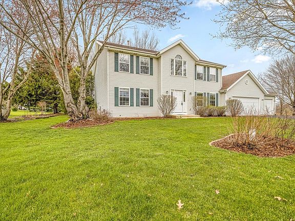4th image of 8027 Barclay Rd