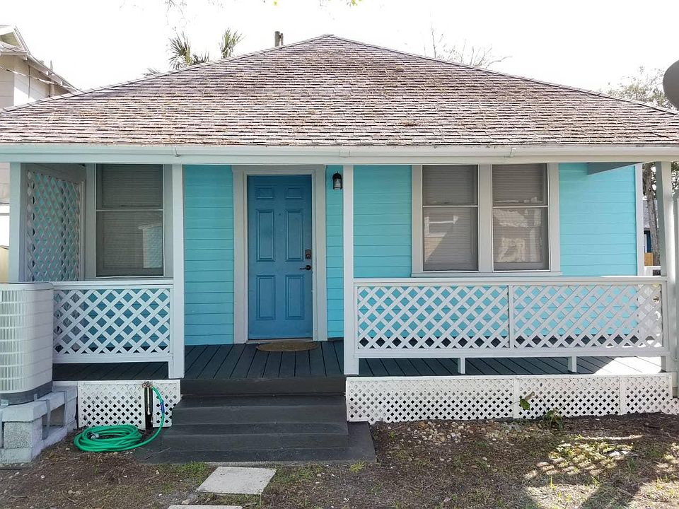 1st image of 756 7th Ave N