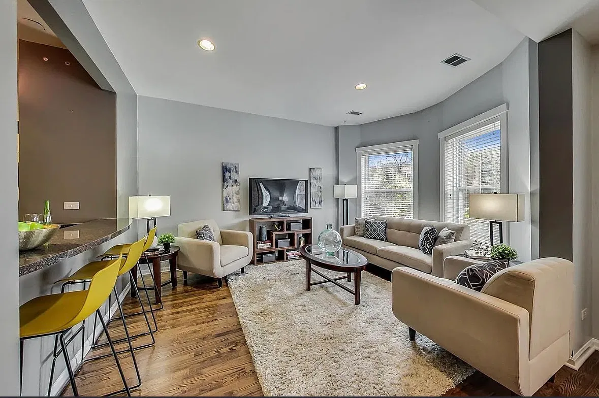 2 bed, 1400 sqft, $2,600 — Photo 3