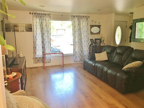 2nd image of 513 Lignite Ave