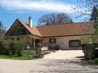 N3194 Uranus Rd, Lake Geneva, WI 53147