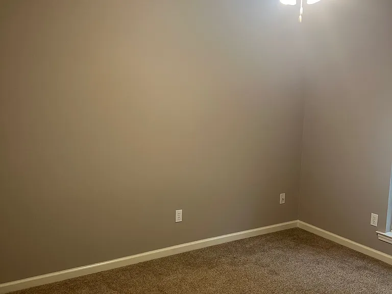 2319 Stoney Creek Dr — Photo 17
