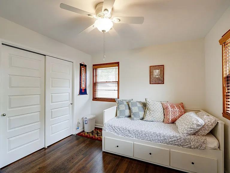 9420 Holland Ave — Photo 28