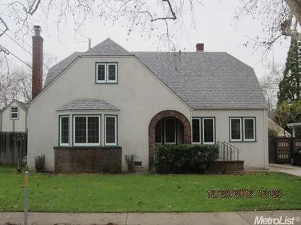 2758 26th St, Sacramento, CA 95818