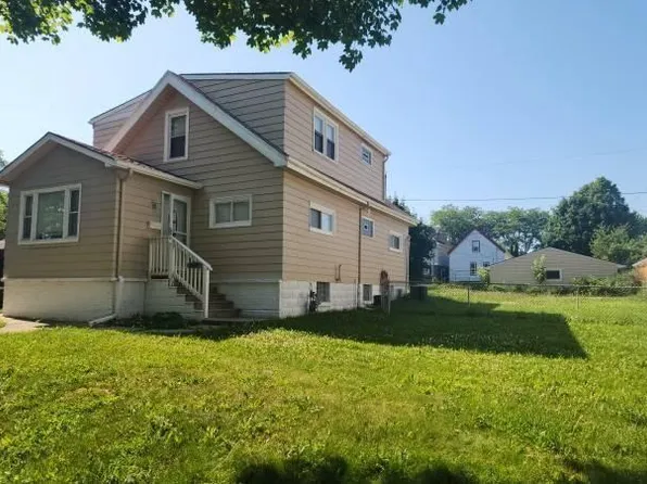 3667 E Martin AVENUE, Cudahy, WI 53110