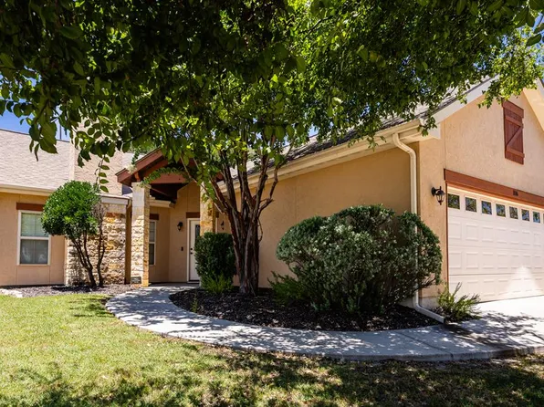 1116 Norfolk Ln, Kerrville, TX 78028