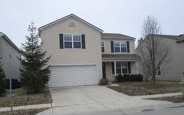 1st image of 15045 Deertrail Dr