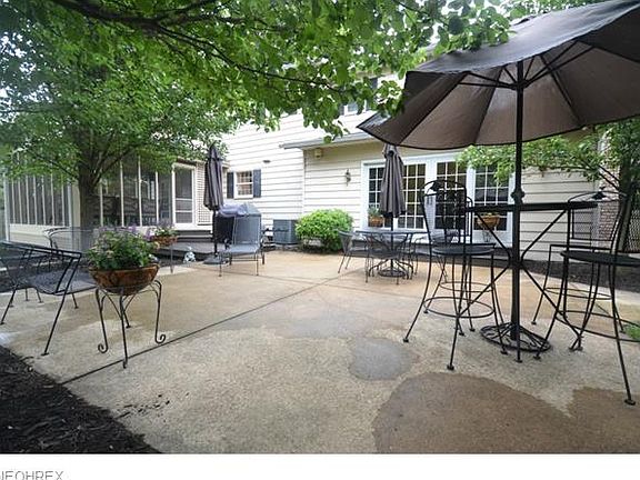 2nd image of 785 Forestview Dr