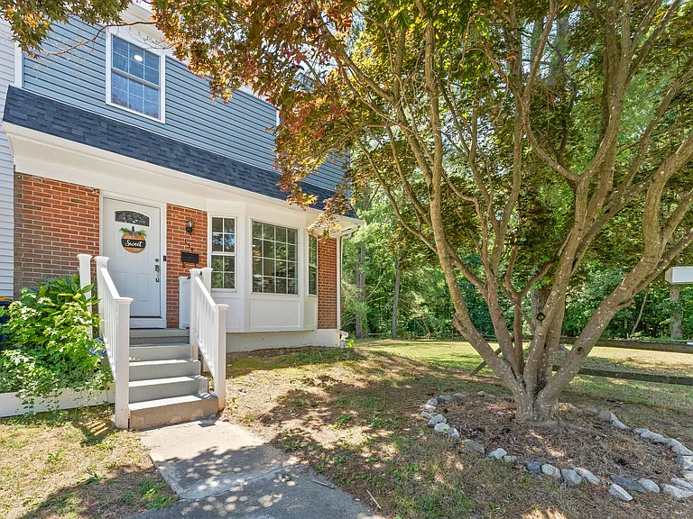 154 Old Forge Dr — Photo 7