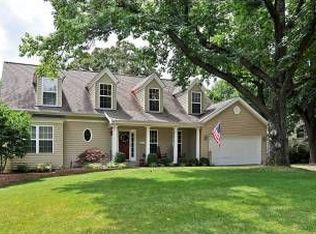 1508 Robin Hood Ct, Saint Louis, MO