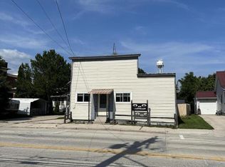 415 E Main St, Mishicot, WI 54228