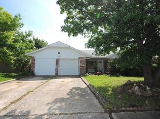 1517 Wind Hill Rd, Norman, OK 73071