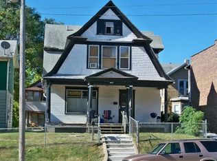 516 W 3rd St, Sioux City, IA 51103