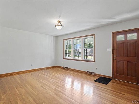 5th image of 11513 Yorkdale Dr