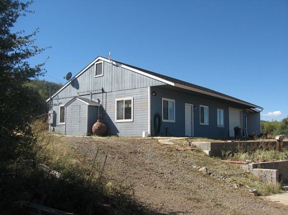 2nd image of 2940 Mingus Mountain Ln