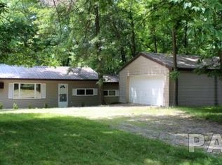 237 Green Leaf Ct, Dahinda, IL