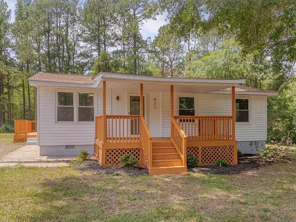 821 Fred Royster Rd