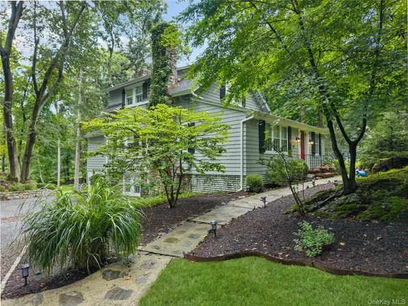 131 Douglas Road, Chappaqua, NY 10514