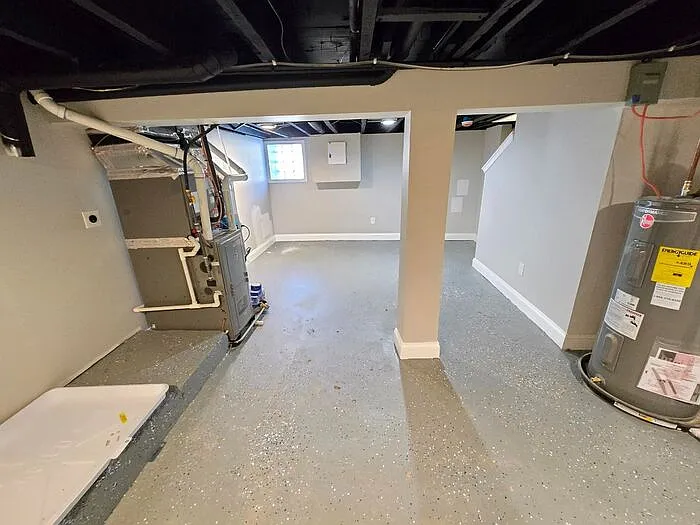 3169 Ravenwood Ave — Photo 3