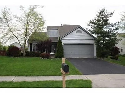 313 Edgemont Ct photo 1