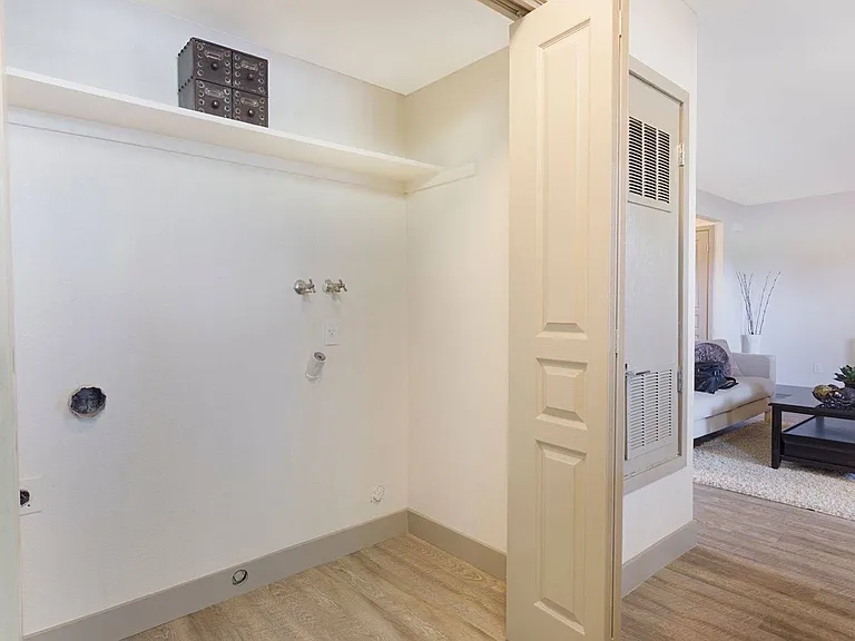 2x2 Remodel Washer/Dryer Hookup