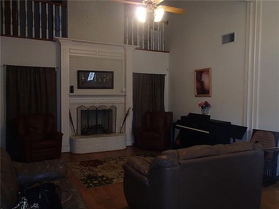 3rd image of 7732 Grassland Dr