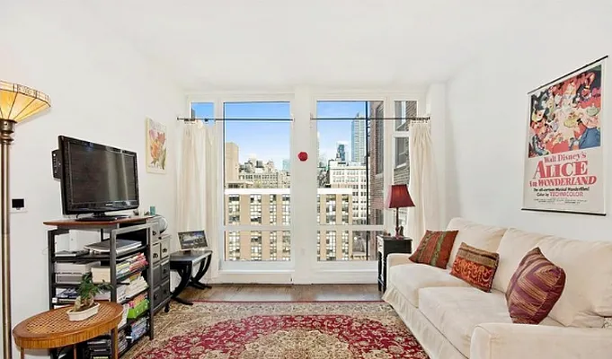 Rented by Compass | media 1