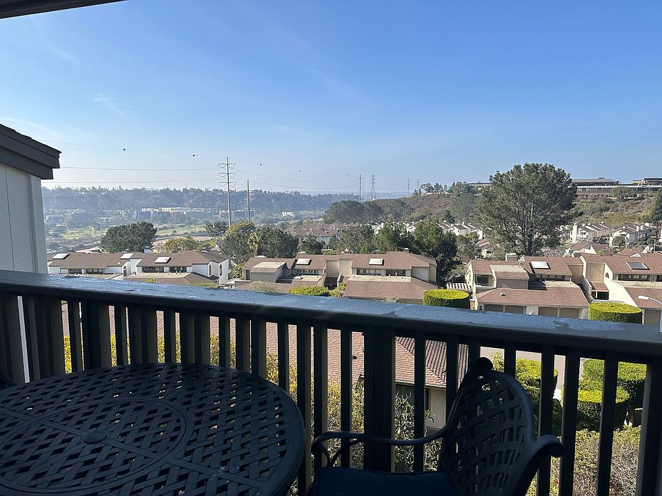 1st image of 6723 Fashion Hills Blvd