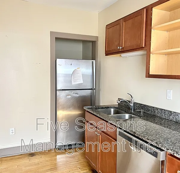 76 N Union St #2 — Photo 8