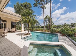 844 Barcarmil Way, Naples, FL 34110